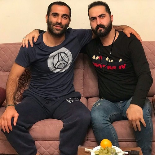 رضا کرد مه گناه چیه که دل و جیگر دارمه